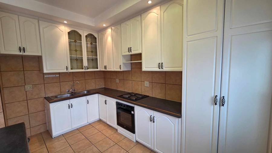 To Let 1 Bedroom Property for Rent in Pentagon Park Free State